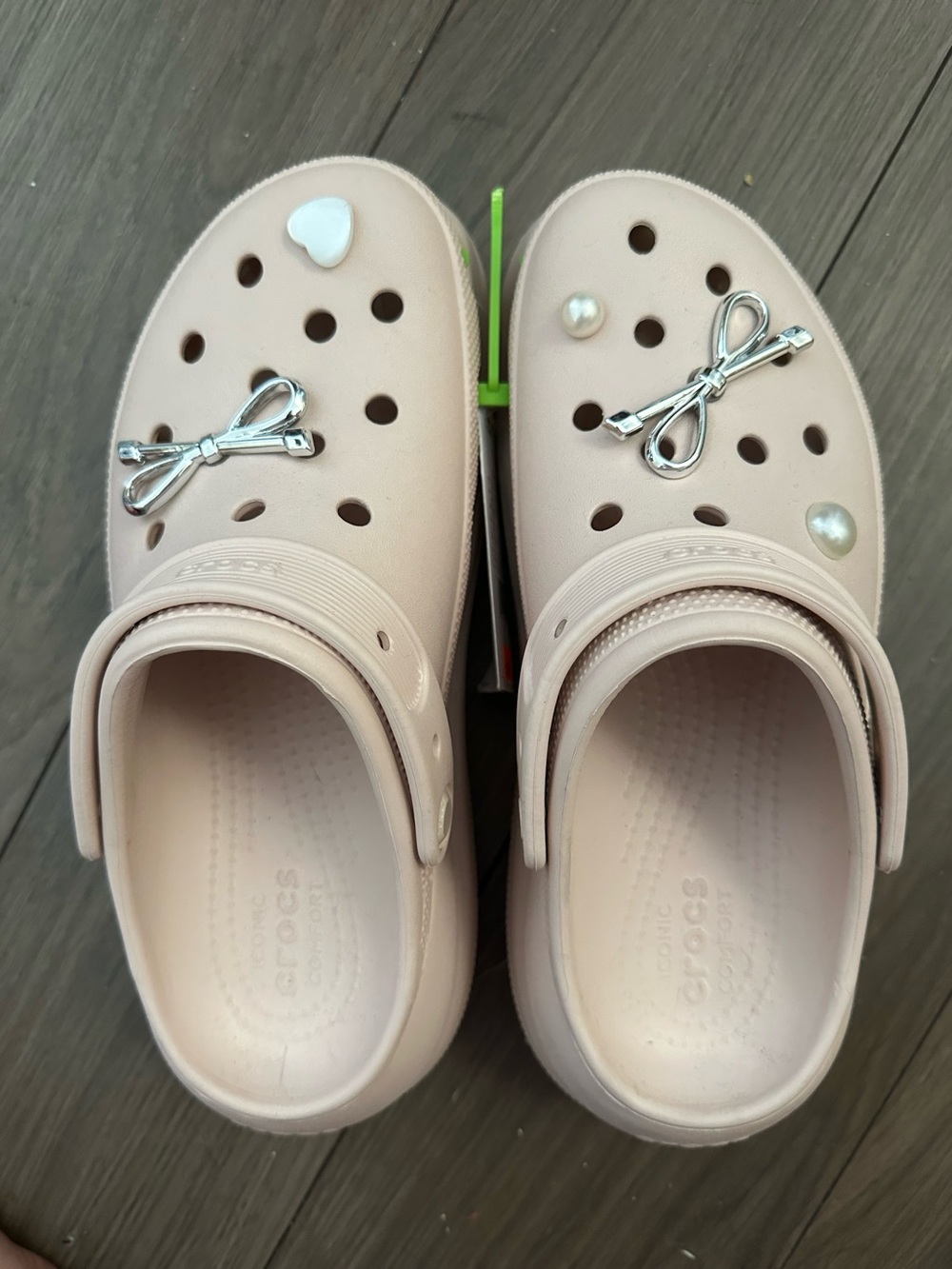 Crocs Classic Crush Clog Quartz with Jibbitz charms